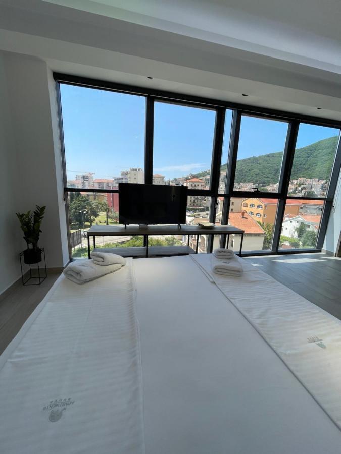 Dora Family Apartments بودفا المظهر الخارجي الصورة