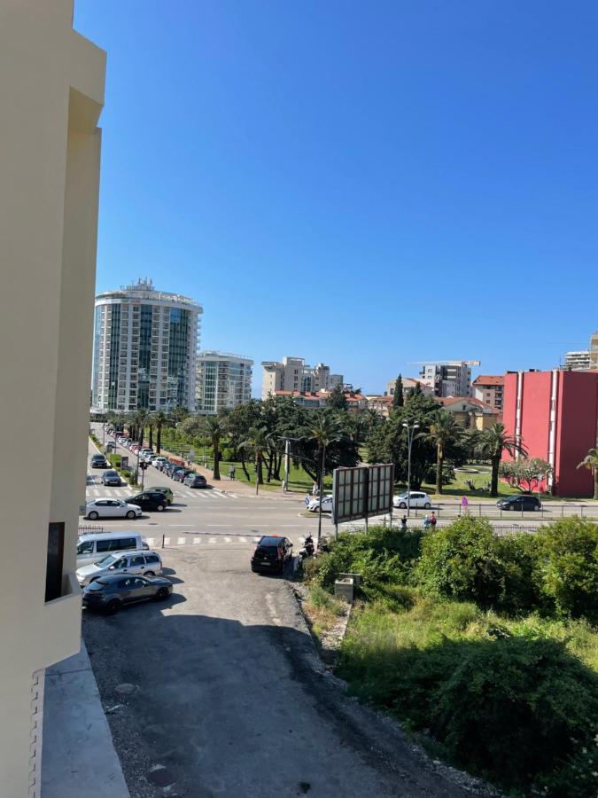 Dora Family Apartments بودفا المظهر الخارجي الصورة