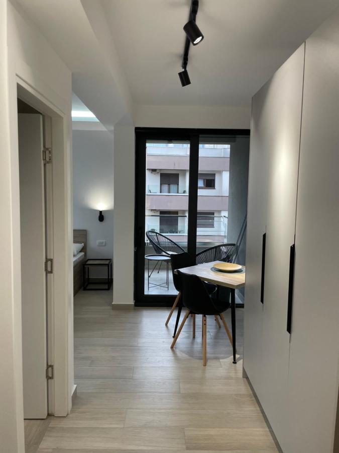 Dora Family Apartments بودفا المظهر الخارجي الصورة