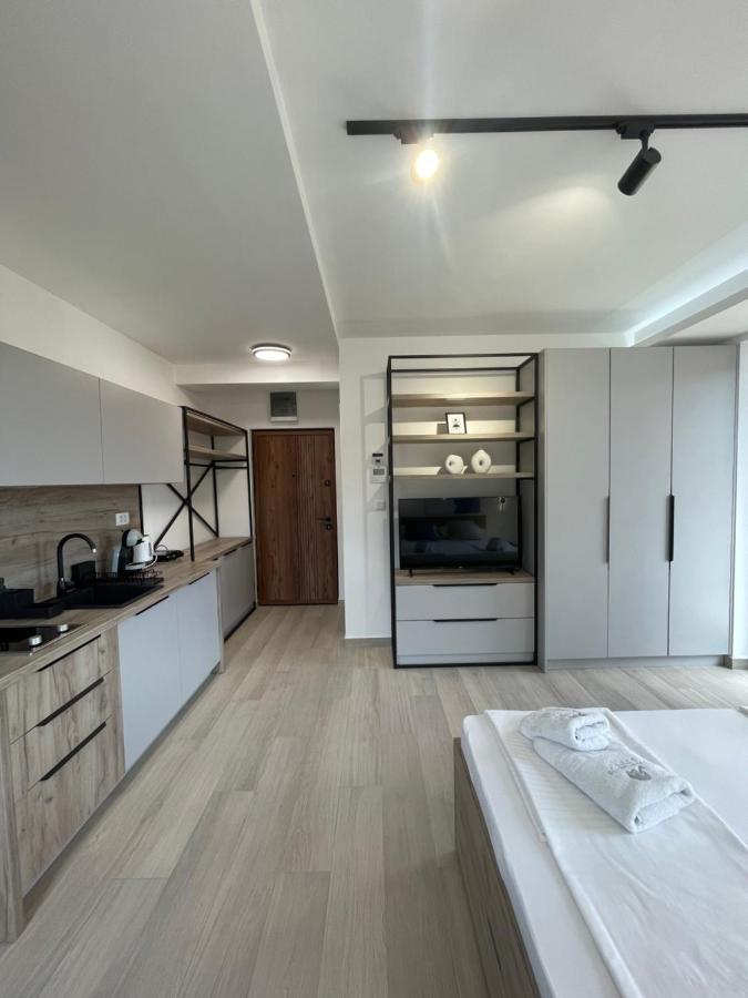 Dora Family Apartments بودفا المظهر الخارجي الصورة